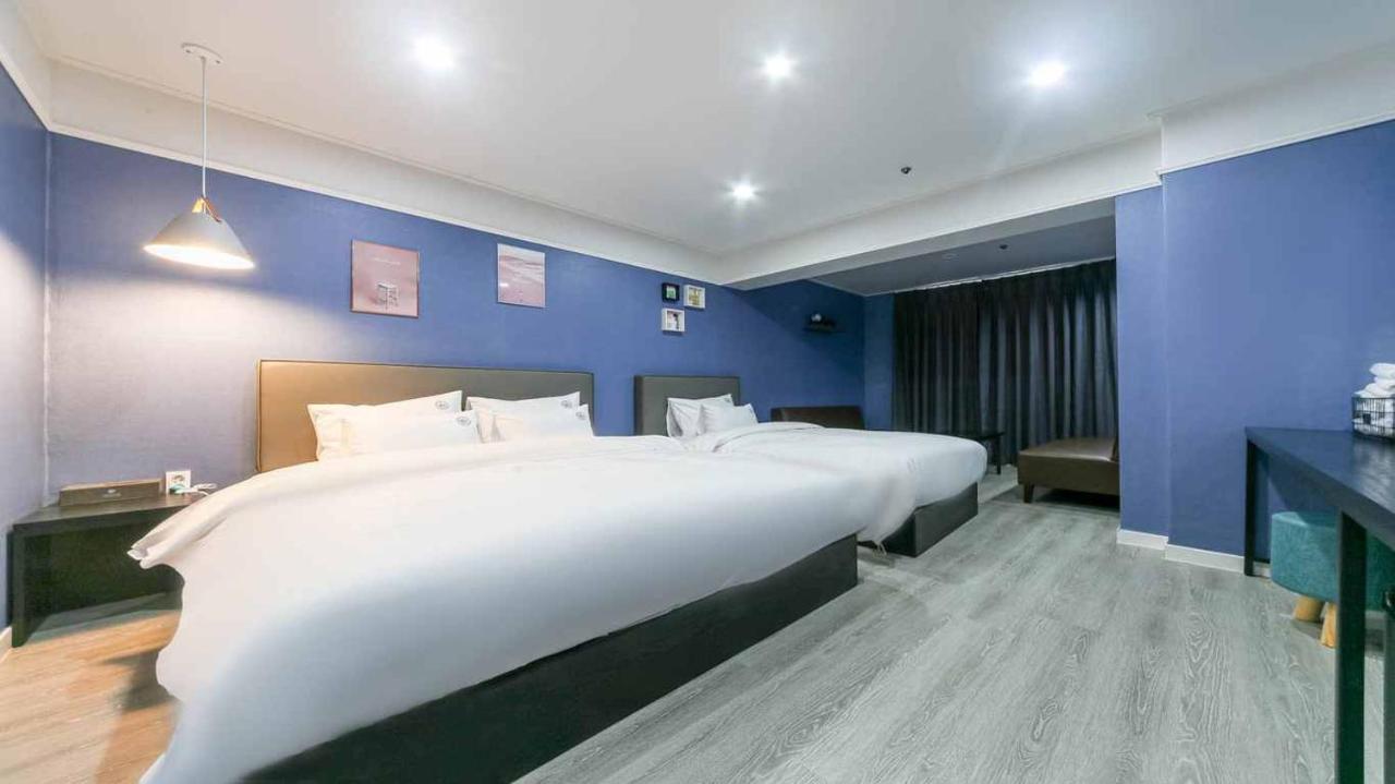 The Way Hotel Changwon Eksteriør billede